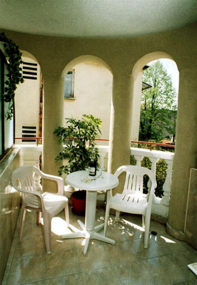 Antik Hotel Varna ภายนอก รูปภาพ